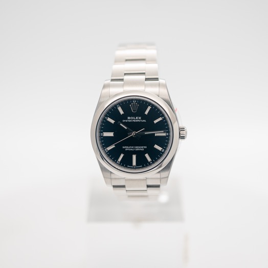 Rolex Oyster Perpetual 124200-0002